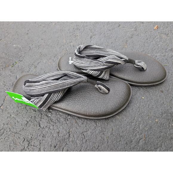 Sanuk Women's Yoga Sling Back Thong Sandals Sz 10 Black White Yoga Mat Comfort - Picture 2 of 5